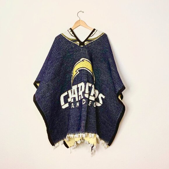 NFL San Diego Chargers Poncho - Picture 2 of 4